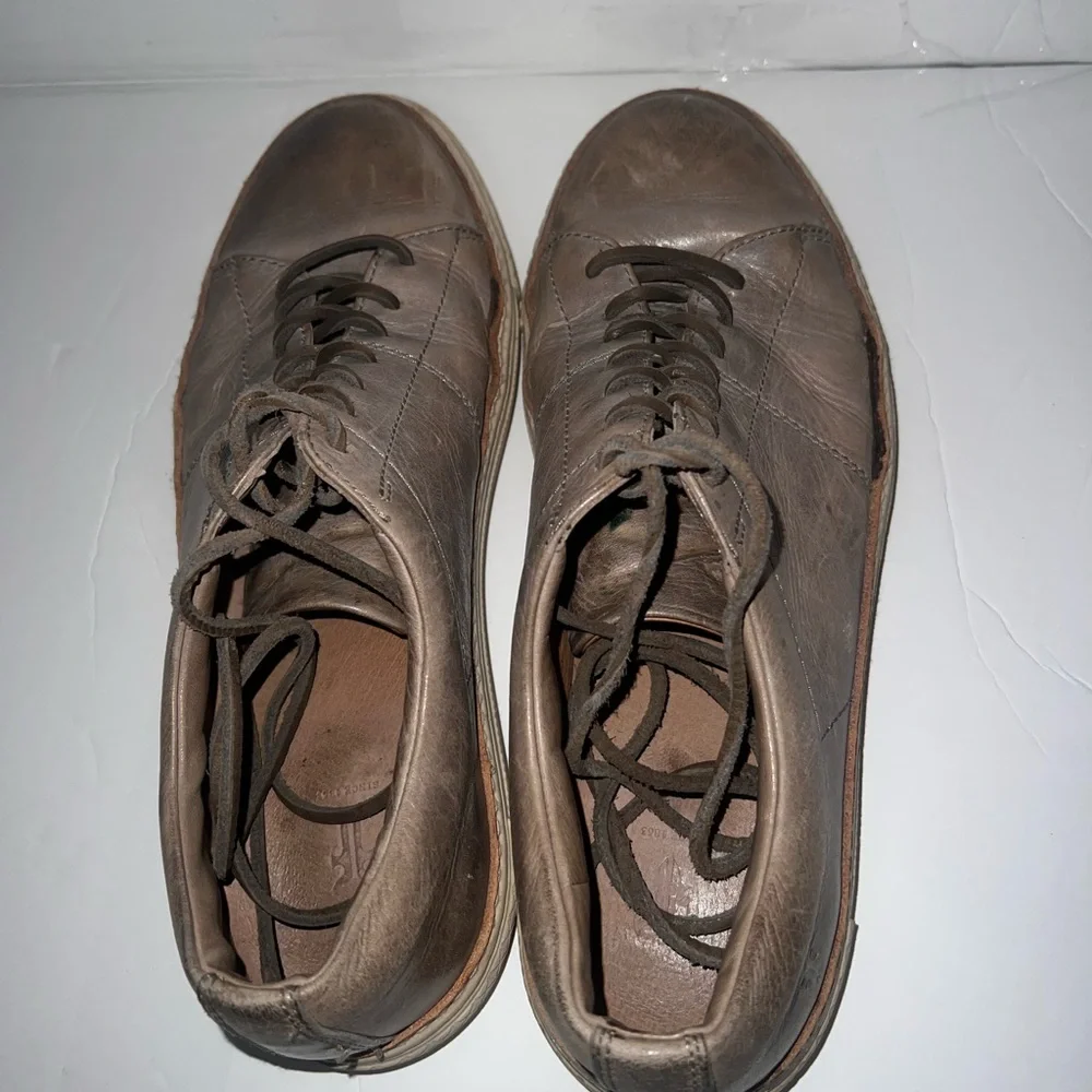 Men's Brown Leather Casual Shoes Frye used - Picture 4 of 6